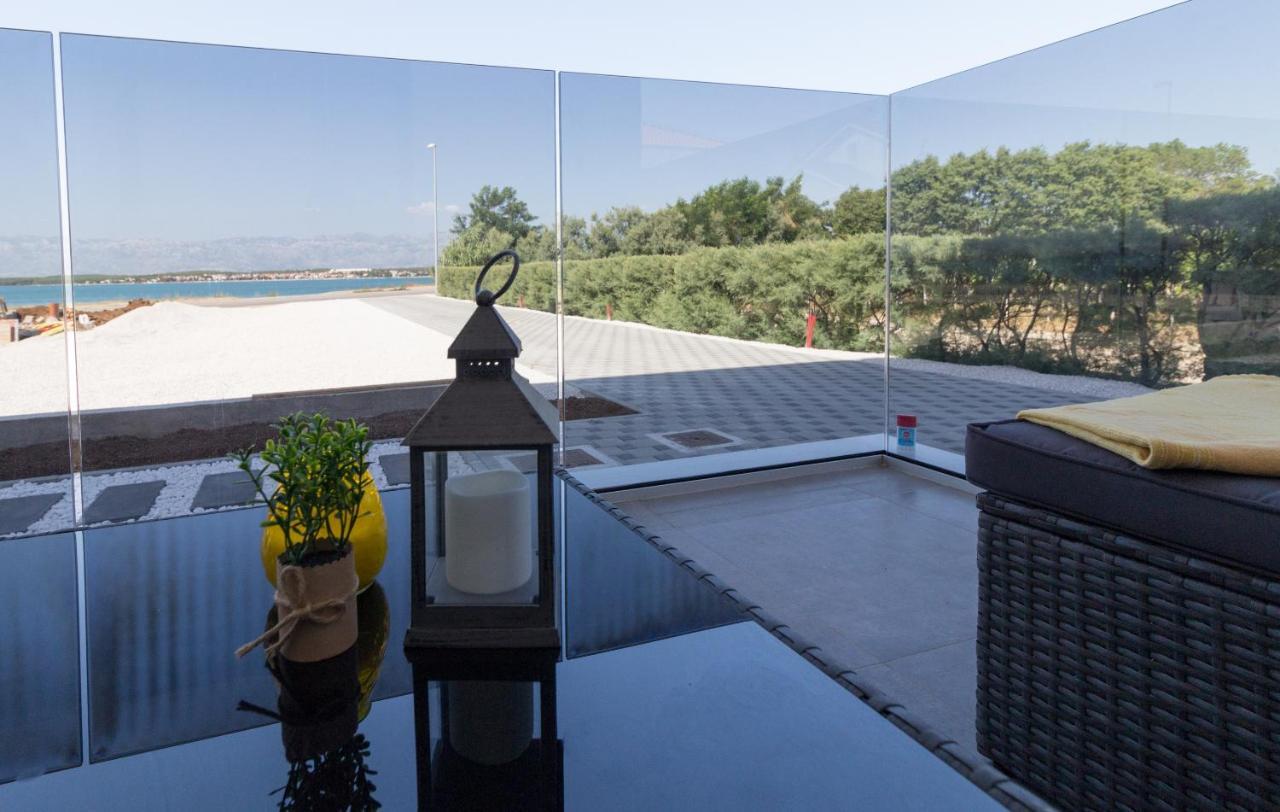 Luxury Beachfront Villa Crystal Aenona - By Ta Leut Agency نين المظهر الخارجي الصورة
